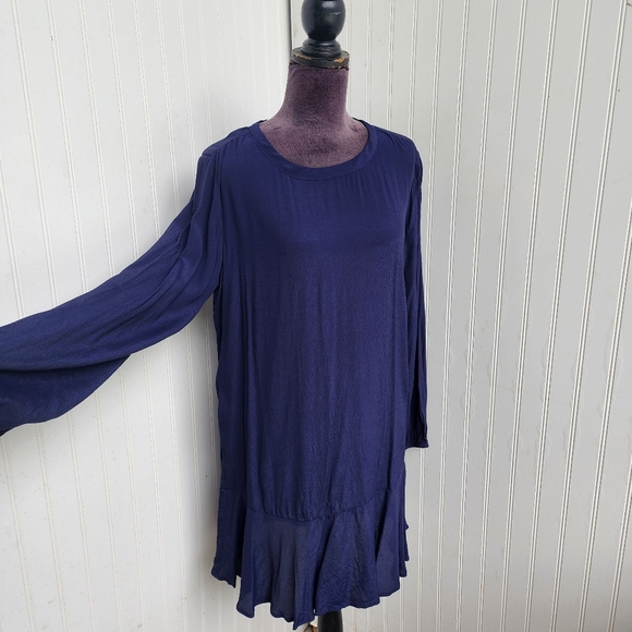 NWT Gap Navy Blue V-Neck Long Sleeve Shift Dress Boho Minimalist Style Ruffle M - Picture 1 of 11